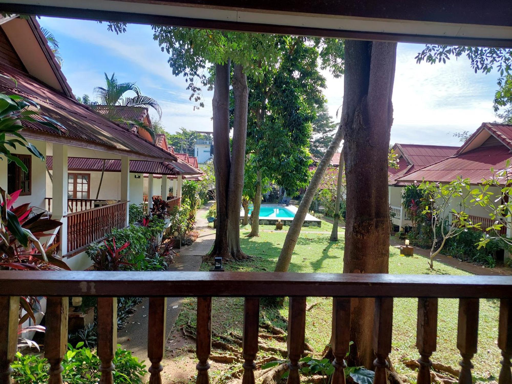 Fullmoon House Samui Hotell Lamai Beach  Exteriör bild