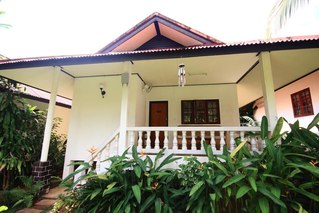 Fullmoon House Samui Hotell Lamai Beach  Rum bild